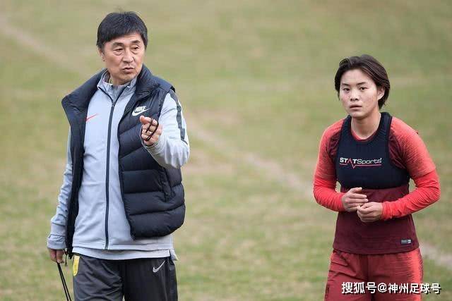 国际足联澄清世界杯决赛场地未确定，将适时宣布
